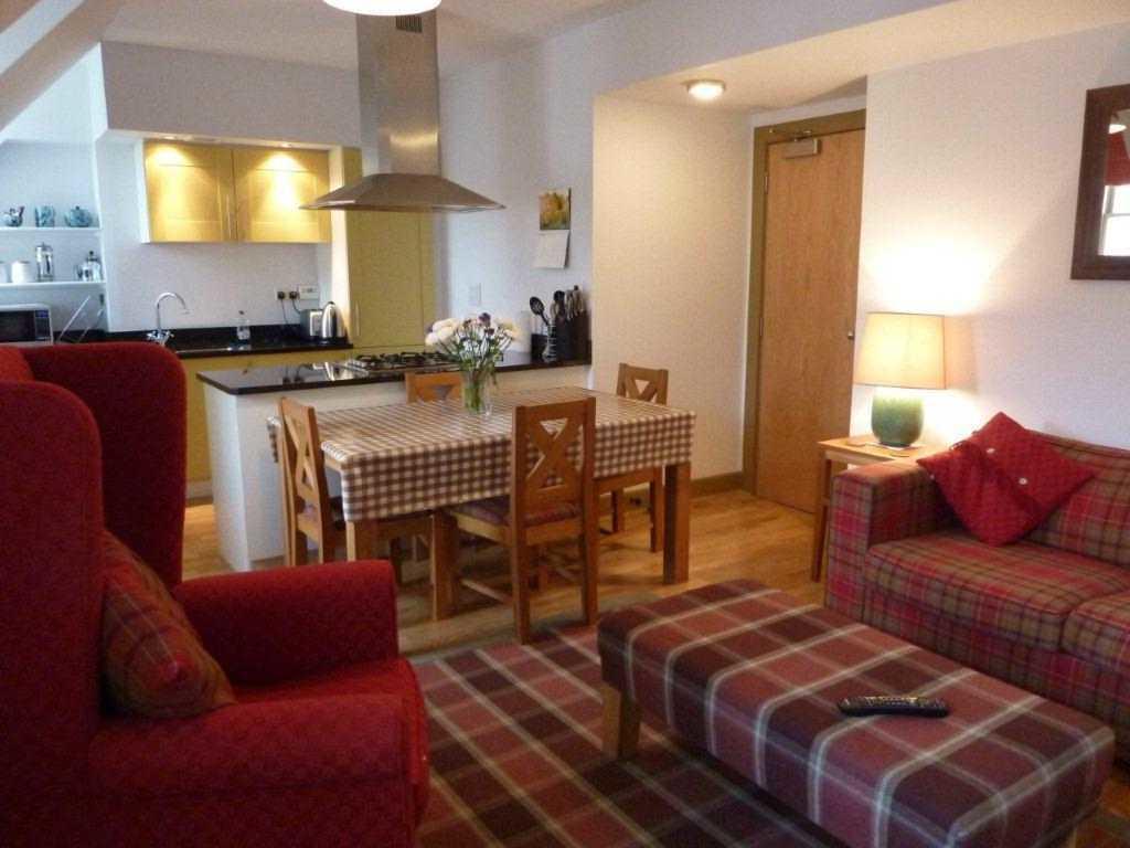 Moat House - Highland Club Apartment Fort Augustus Room photo